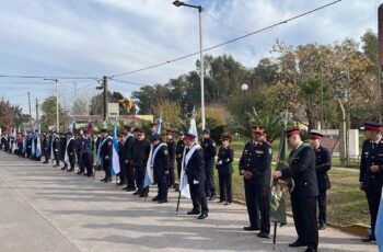 Se realizó el Desfile Federativo por el Día Nacional del Bombero Voluntario en la Asociación de Bomberos Voluntarios de Loma Verde